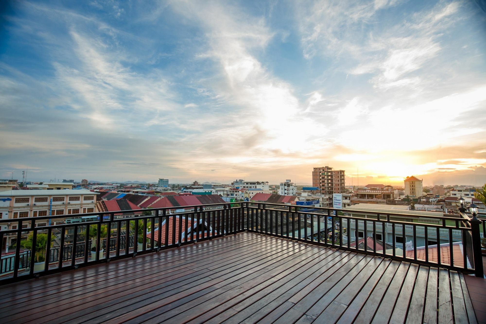 Seng Hout Hotel Баттамбанг Екстер'єр фото