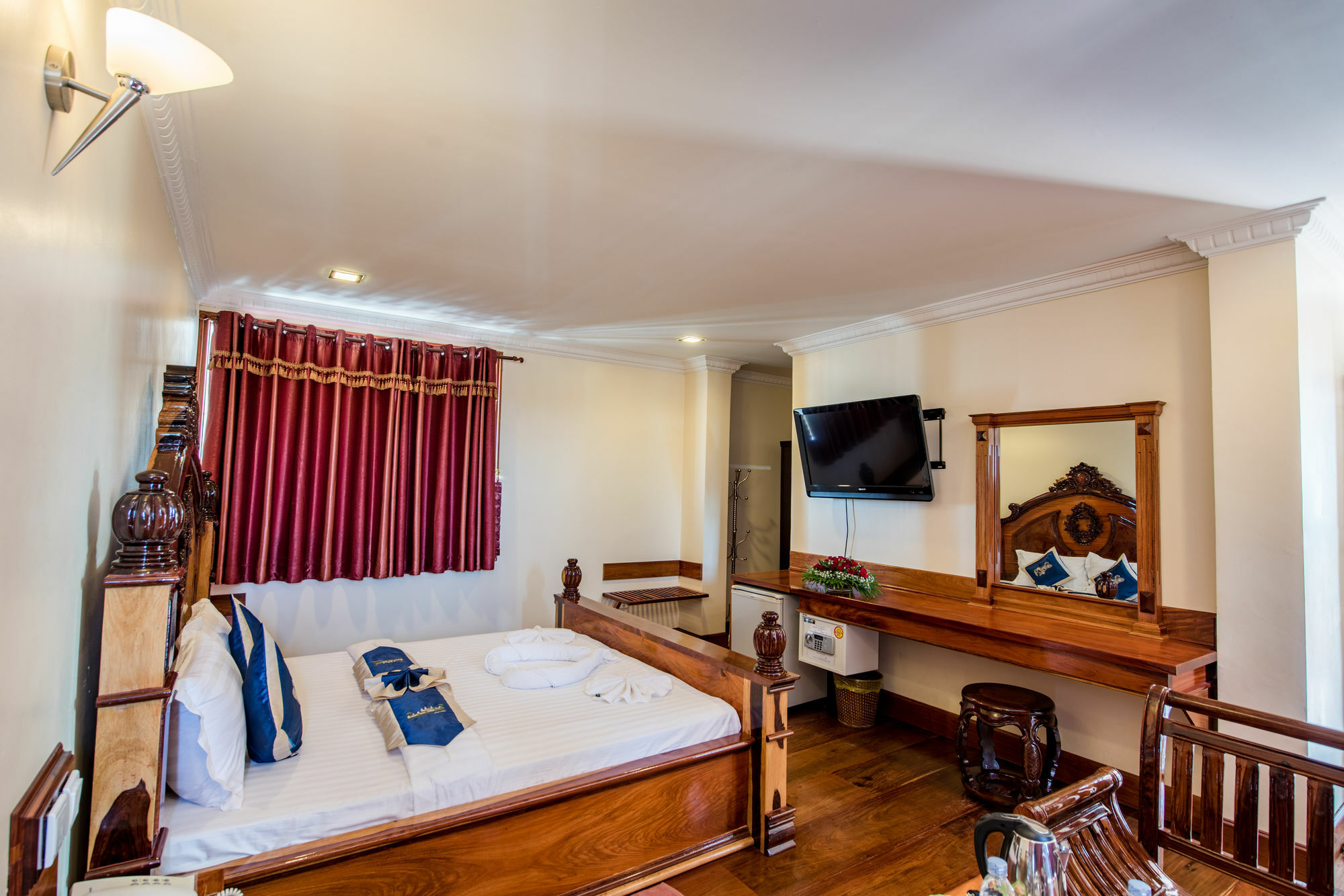 Seng Hout Hotel Баттамбанг Екстер'єр фото